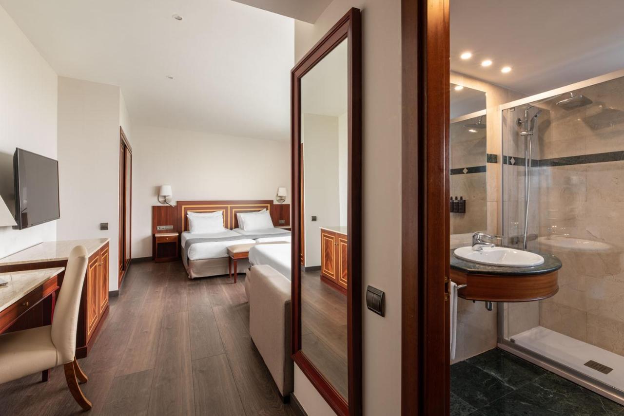 Eurostars Ciudad De La Coruna Ngoại thất bức ảnh